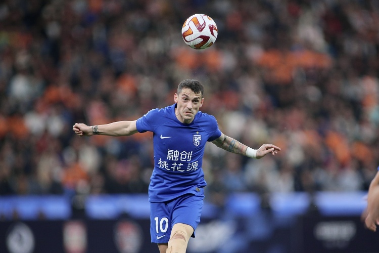 斯基拉：中超舊將斯坦丘接近免簽加盟熱那亞，合同期限到2027年