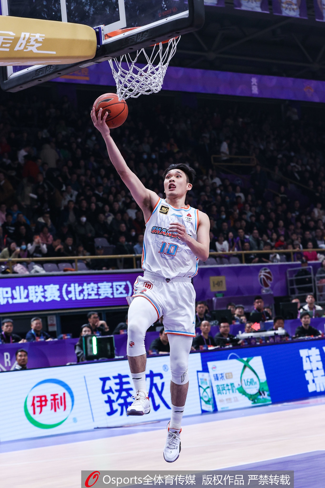 可圈可點！謝智杰7中6拿到13分4板5助 拼到6犯離場